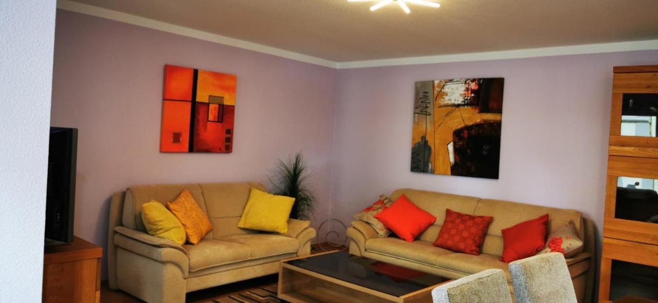 Tolle, Gemutliche, Voll Moblierte 3 Zimmer Wohnung. Baden-Baden Buitenkant foto