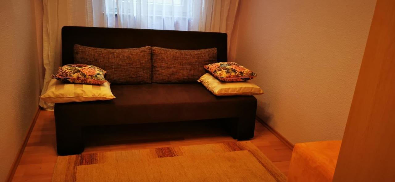 Tolle, Gemutliche, Voll Moblierte 3 Zimmer Wohnung. Baden-Baden Buitenkant foto